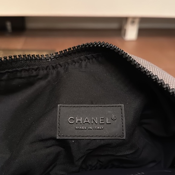 Chanel Sports CC Logo Duffle Nylon Mesh Black Grey Gray Gym Tennis Travel Bag - Picture 16 of 17